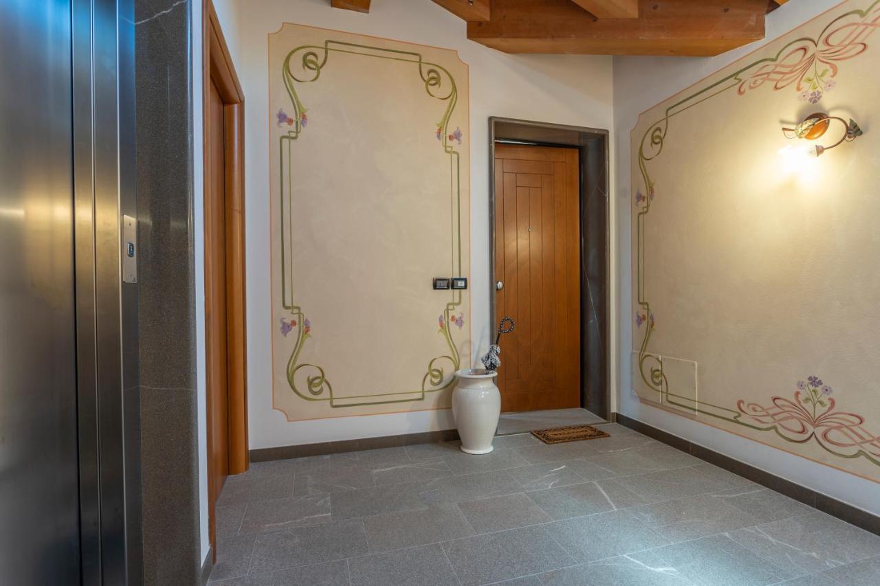 New Deal - Apt With Terrace, Jacuzzi & Netflix Palmanova Extérieur photo